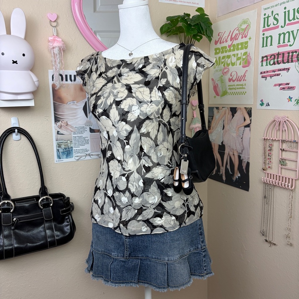 silk black and white floral ralph lauren blouse
